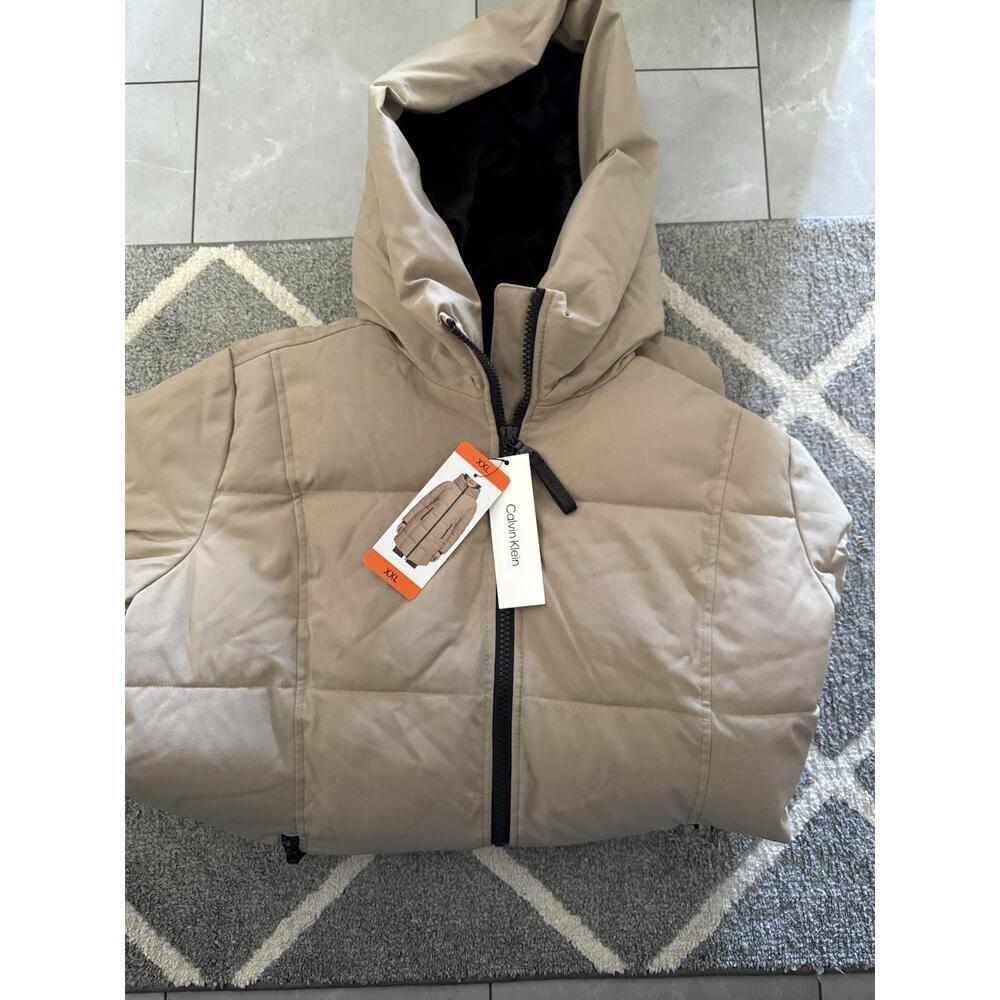 Calvin Klein Womens Puffer Jack Size XXL. XX - Picture 3 of 3